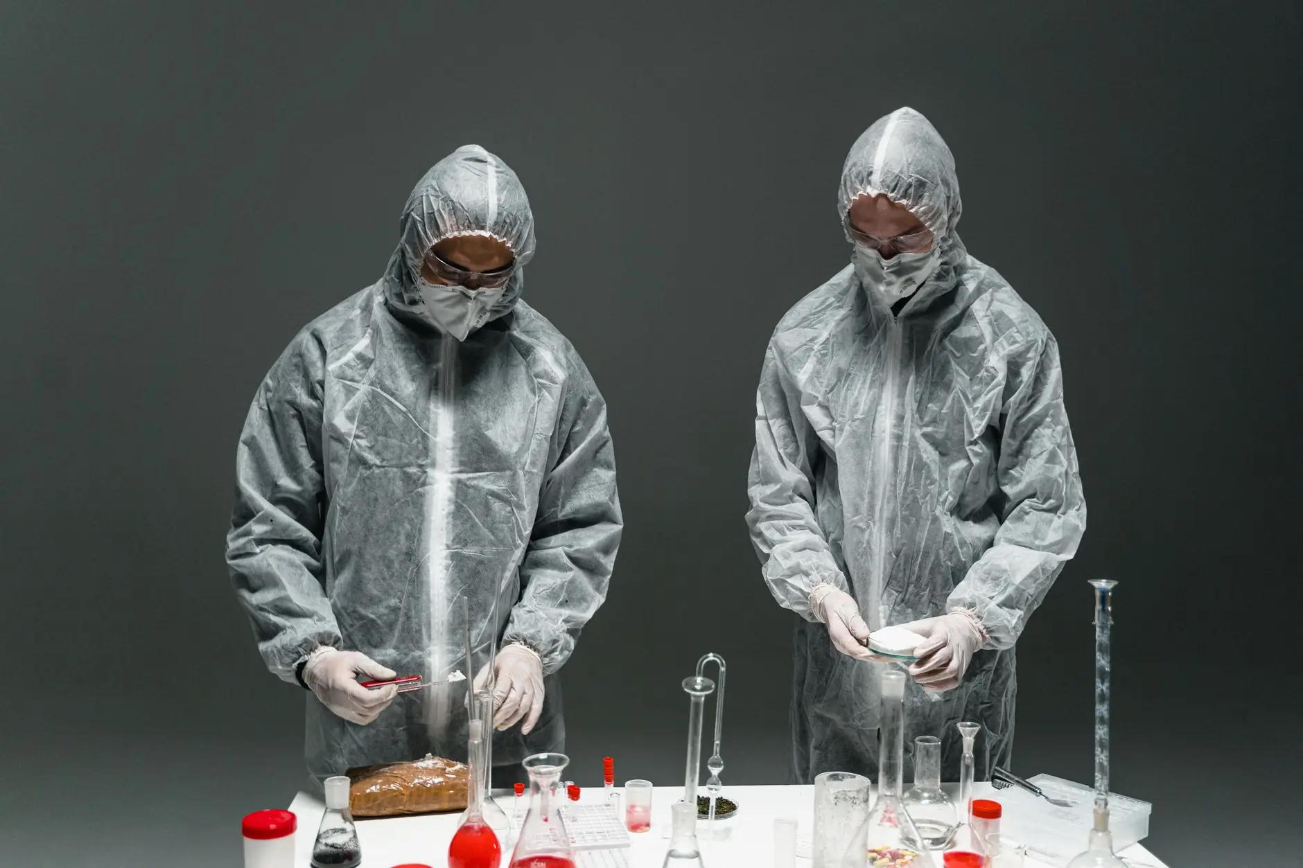 西服制作中精准量体技术的应用及质量提升方案