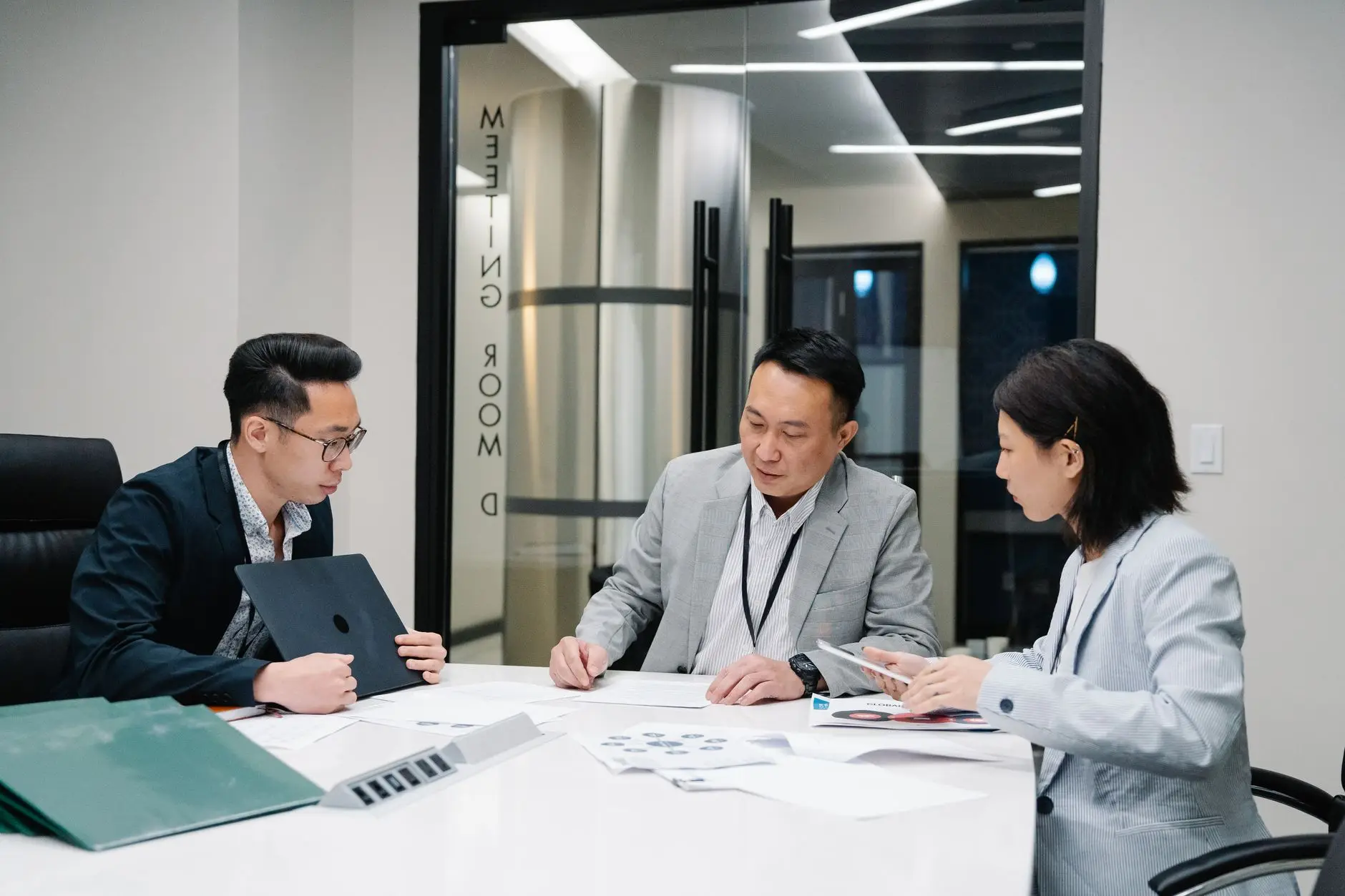 企业工装定制项目实施流程与质量管控要点