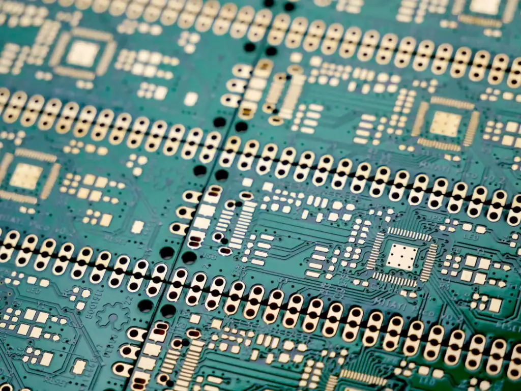 上海上丹西服工装定制全流程解析：从量体到交付的工艺标准